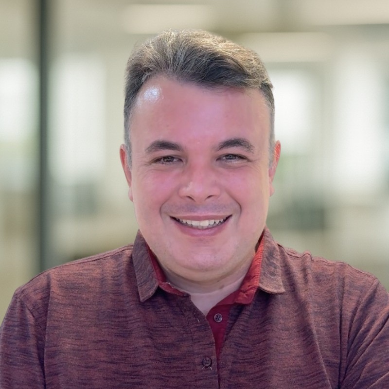 Adriano César Moreno Caldas